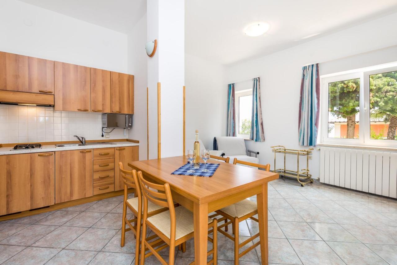 Apartments With A Parking Space Moscenicka Draga, Opatija - 7766 Buitenkant foto